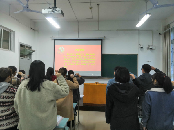 255606f9ec034aecbdb9ffda3126ba30.jpg
